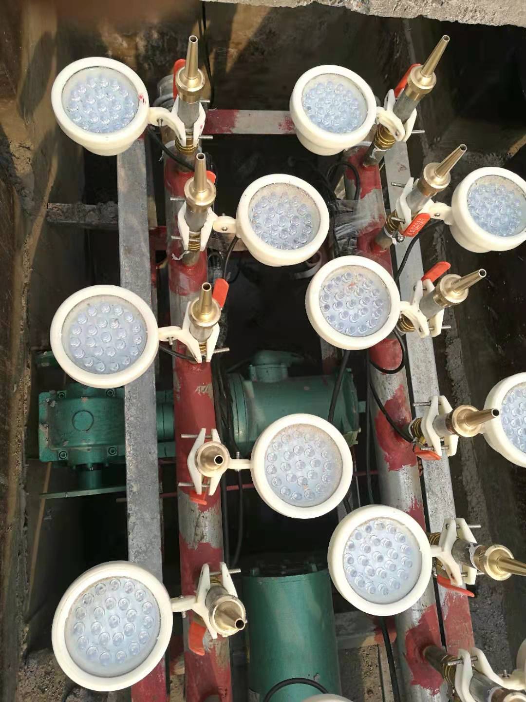 全銅音樂(lè)噴泉設(shè)備